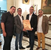 Campus do Sertão recebe Coleção do Jornal Correio da Pedra