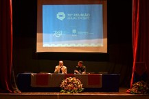 Professor Flávio Brayner abordou a importância da educação para a manutenção da democracia brasileira.JPG