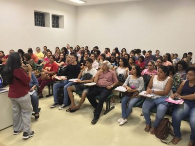 Lideranças sindicais participaram do Simpósio Educação