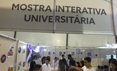 Estande da Mostra Interativa Universitária