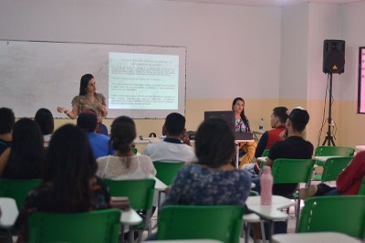 Minicurso abordou a formação de docentes para a educação infantil