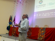 Rômulo Paes de Souza durante palestra na SBPC Alagoas