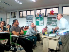 Debate sobre energia nuclear no Brasil desperta interesse em estudantes