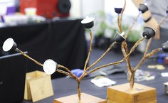 Luminária ecólogica é um dos projetos desenvolvidos por alunos do IFSP de Campinas e apresentado na ExpoT&C. Foto: Thamires Ribeiro