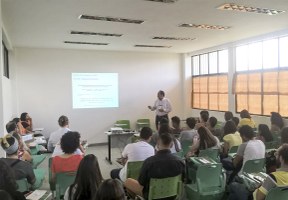 Líderes da Sociedade Brasileira de Farmacognosia realizam conferências