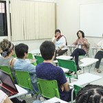 Mesa aborda a produção do saber em prol da sociedade