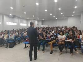 Monitores recebem orientações sobre as atividades na SBPC Alagoas