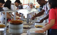 Hábitos dos usuários do Restaurante Universitário podem interferir na contaminação das refeições. Foto- Renner Boldrino (4).jpg