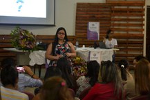 Professora Janine levantou questões sobre a evasão escolar.JPG