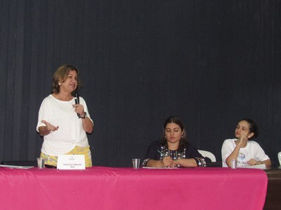 O evento foi encerrado com Francisca Valda da Silva, da UFRN, que abordou a política nacional de atenção básica na atualidade