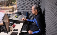 Estúdio de Rádio Web. Foto: Renner Boldrino