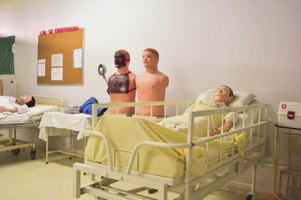 Equipamentos de última geração integram novos laboratórios da Esenfar