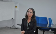 Professora Simoni Meneghetti palestrou no primeiro dia de evento