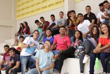 Estudantes felizes com as inaugurações. Foto: Thiago Prado