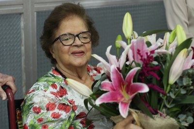 Arquiteta e fundadora da FAU, Zélia Pessoa de Melo Maia Nobre receberá o título de Doutora Honoris Causa