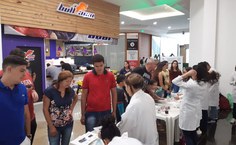 Ações de divulgação científicas também foram levadas ao shopping