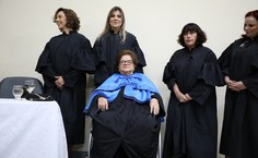 Professoras da FAU com a arquiteta Zélia Maia Nobre