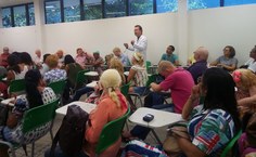 Visita da especialista da ONU à Famed