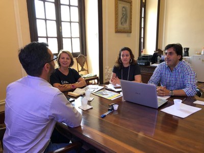 Gabinete da Reitoria está funcionando na Associação Comercial em Jaraguá, durante a 9ª Bienal do Livro de Alagoas