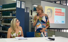 Reitora Valéria Correia e a diretora do Sibi, Cristiane Cyrino