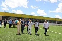 Após a inauguração, comitiva percorreu a área