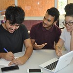 Estudantes de Comunicação assinam a campanha pelos 59 anos da Ufal