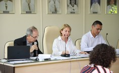 Relatório do GT Estatuto foi apresentado ao Consuni. Fotos: Thiago Prado