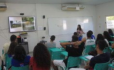 Capacitação com Geiza Correia.JPG