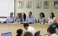 Reunião do Consuni foi realizada no dia 9 de abril. Fotos: Renner Boldrino