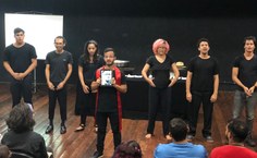 Espetáculo O acordo, baseado em texto de Brecht.jpg