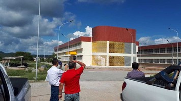 Gestão acompanha obras da UE Santana do Ipanema