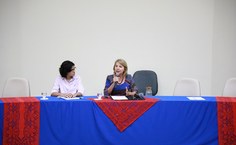 A pró-reitora Joelma Albuquerque e a reitora Valéria Correia no Fórum de Extensão. Foto: Thiago Prado