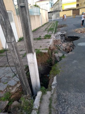 Moradores do PInheiro relatam problemas para estudantes de Geografia