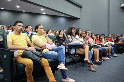 Estudantes durante evento