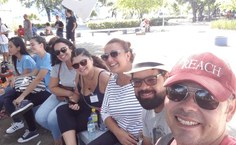 Pesquisadores na manifestação di dua 30