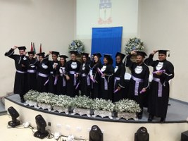 Ufal forma primeiros profissionais graduados em Letras-Libras