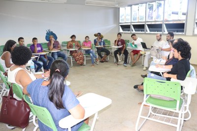 Questões sociais, reconhecimento de formação e projetos de extensão estiveram em debate hoje no Eixo Cultura