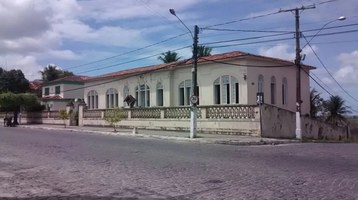 Estudantes de Penedo organizam doações para abrigo de idosos