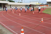 Festival de Atletismo promove atividades e interação entre alunos e crianças