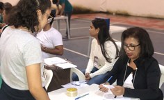 Mesmo com adesão mais baixa, estudantes movimentaram a quadra coberta.