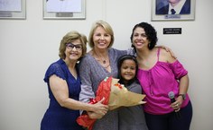 Reitora da Ufal é homenageada durante cerimônia