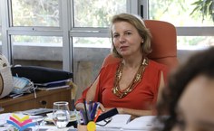 Reitora Valéria Correia acompanha a apresentação