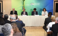 Cerimônia de posse do reitor Josealdo Tonholo