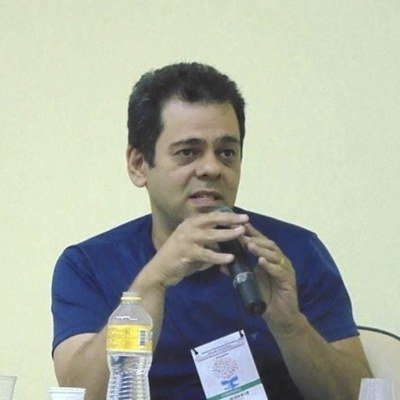 Professor Elton Fireman, do Centro de Educação