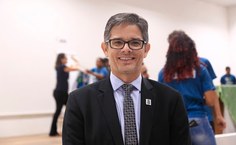 Conferencista da abertura dos eventos, professor Lucindo Quintans, da Universidade Federal de Sergipe