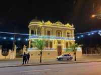 Museu Théo Brandão se enfeita de luzes para o Natal da Avenida da Paz