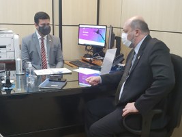 Reitor faz maratona de visitas em Brasília em busca de apoio para projetos da Ufal