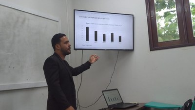 Curso de Engenharia de Energia teve início em 2014 e aprova este ano seu primeiro TCC, com o estudante Emerson Ribeiro (Fotos: arquivo pessoal)