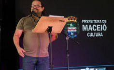 Sérgio Onofre, coordenador de assuntos Culturais da Pró-reitoria de Extensão, também participou da cerimônia