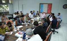 Gestão se reúne com entidades sindicais